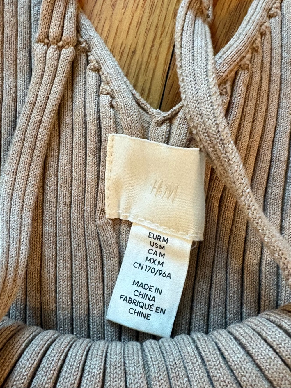 H&M Tank Top - Picture 3 of 5
